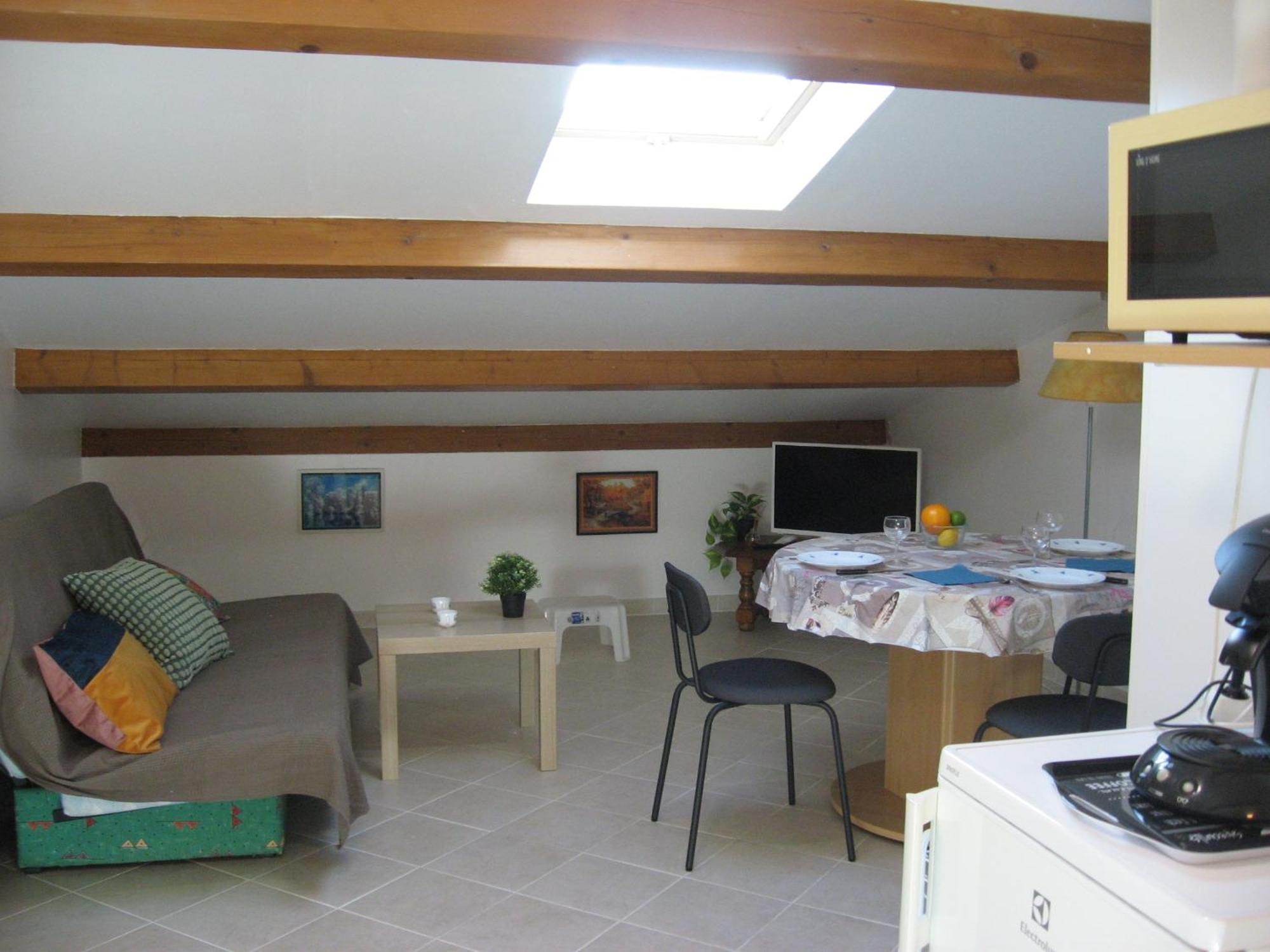 T 2 Avec Velux Sous Les Combes De 34 M2 Apartamento La Londe-les-Maures Exterior foto